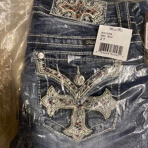 Miss me jeans size 27 NEW NEVER WORN STILL IN BAG